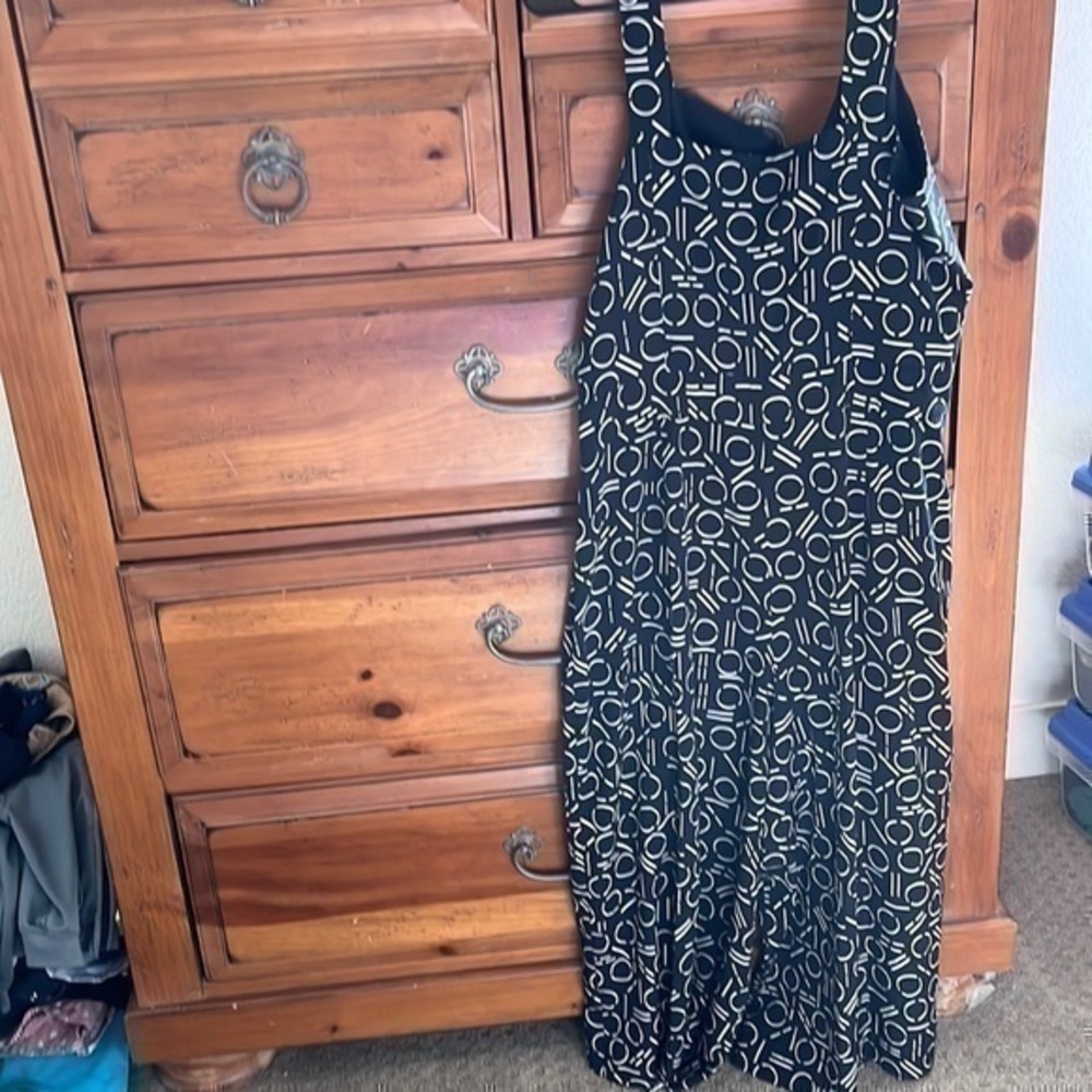 1. State Women’s Navy Blue And White Geometric Jumpsuit Size Large NWOT